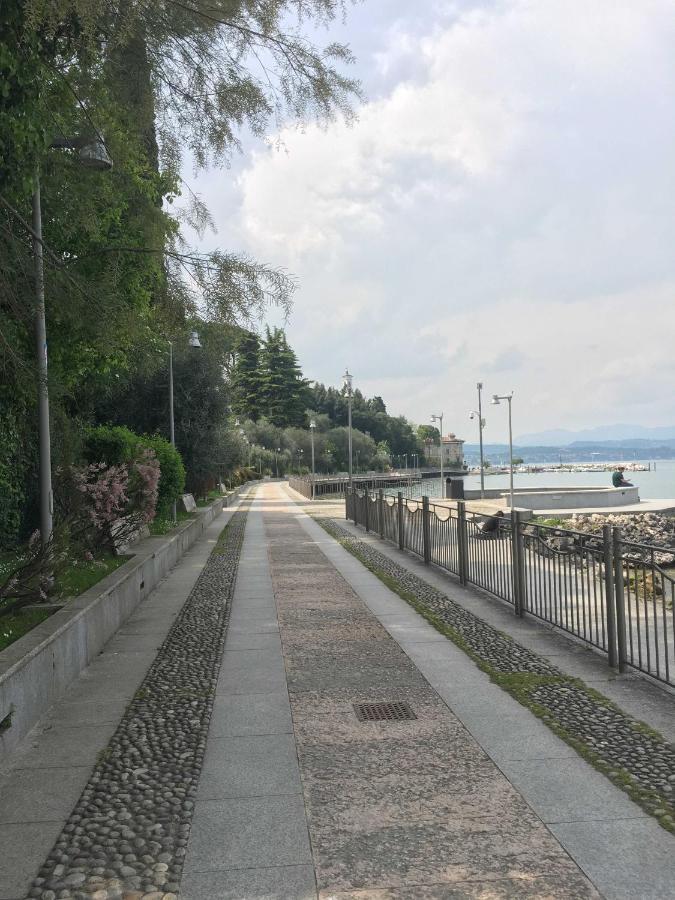 Antico Borgo Lejlighed Desenzano del Garda Eksteriør billede
